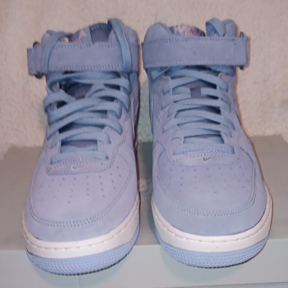 Nike Indigo Fog and Pink Foam Sneakers